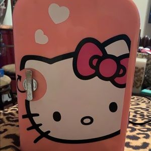 Hello kitty mini fridge